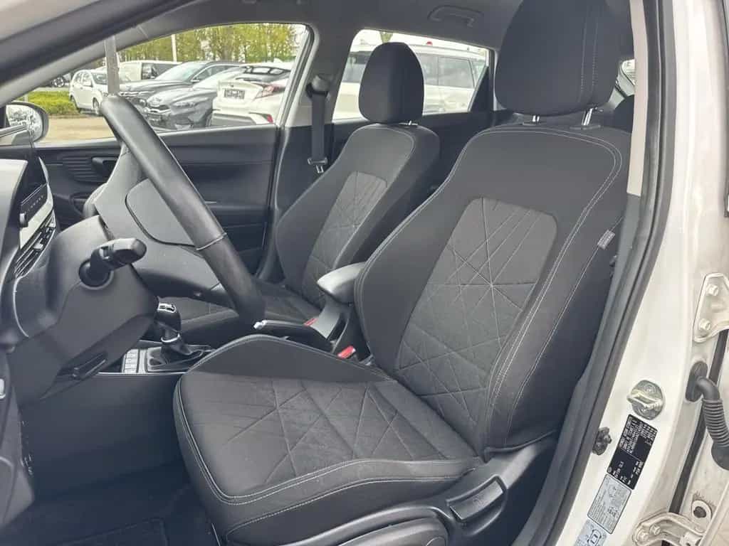 Hyundai BAYON Intro Edition Mild-Hybrid 2WD Navi Digital 03/2022-photo-7
