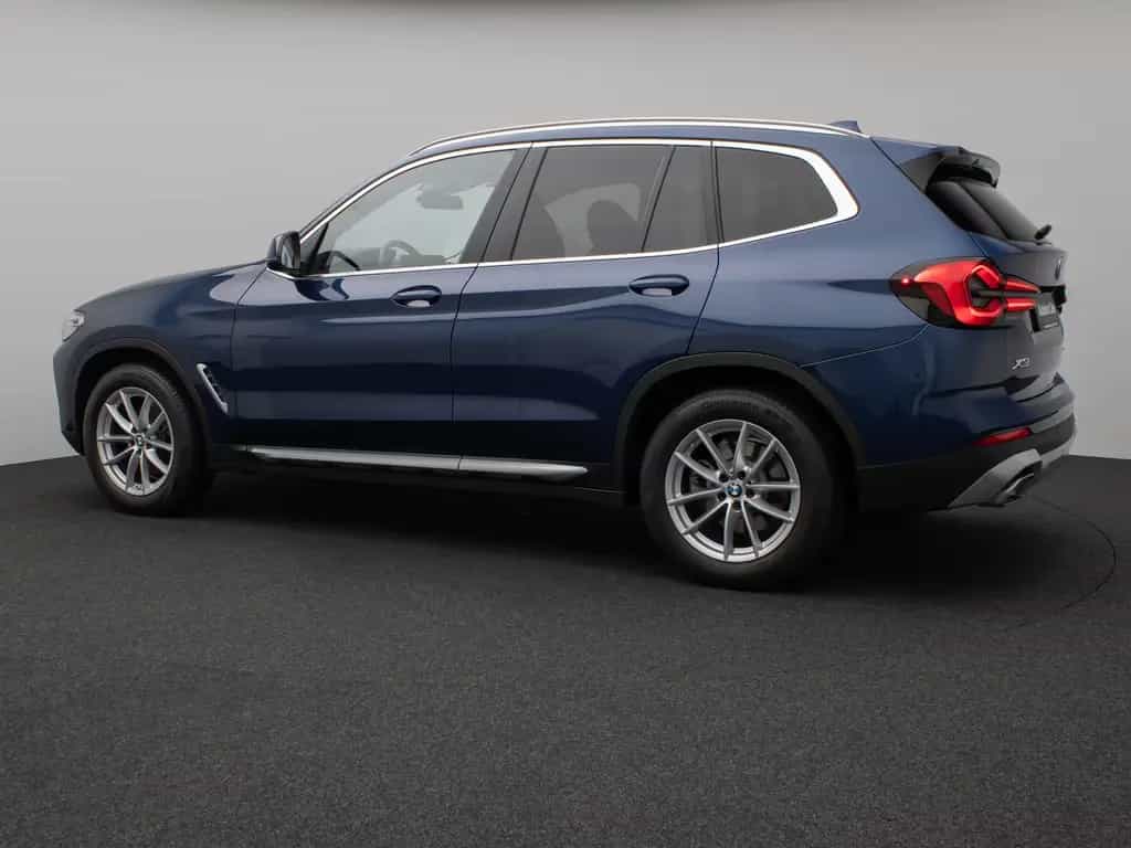BMW X3 xD20i Panorama 360°DAB LED Sport Leder 18Zoll 12/2022-photo-9