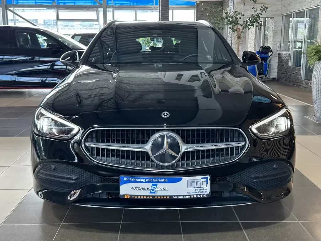 Mercedes-Benz C 220 T d Avantgarde R.Cam Navi Tempomat LED AHK 01/2022-photo-1