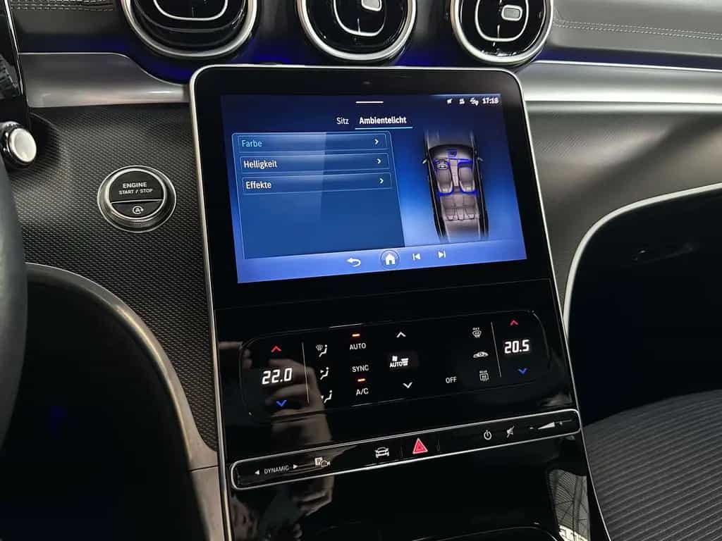 Mercedes-Benz C 220 T d Avantgarde R.Cam Navi Tempomat LED AHK 01/2022-photo-26