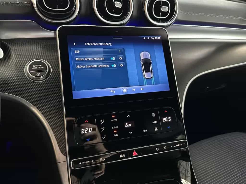 Mercedes-Benz C 220 T d Avantgarde R.Cam Navi Tempomat LED AHK 01/2022-photo-27