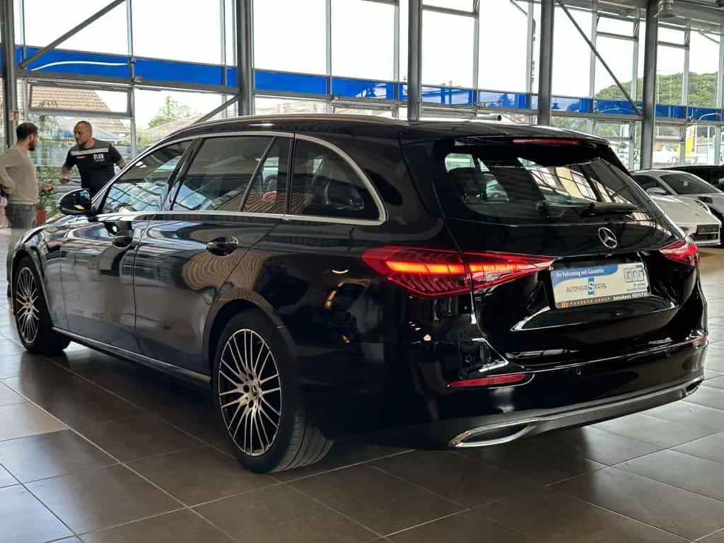 Mercedes-Benz C 220 T d Avantgarde R.Cam Navi Tempomat LED AHK 01/2022-photo-3