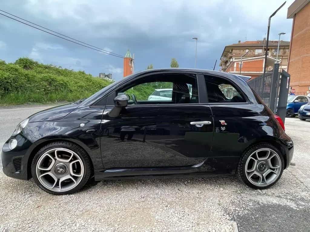 Abarth 595 1.4 Turbo versione Turismo !!UNIPRO-T 12/2021-photo-3