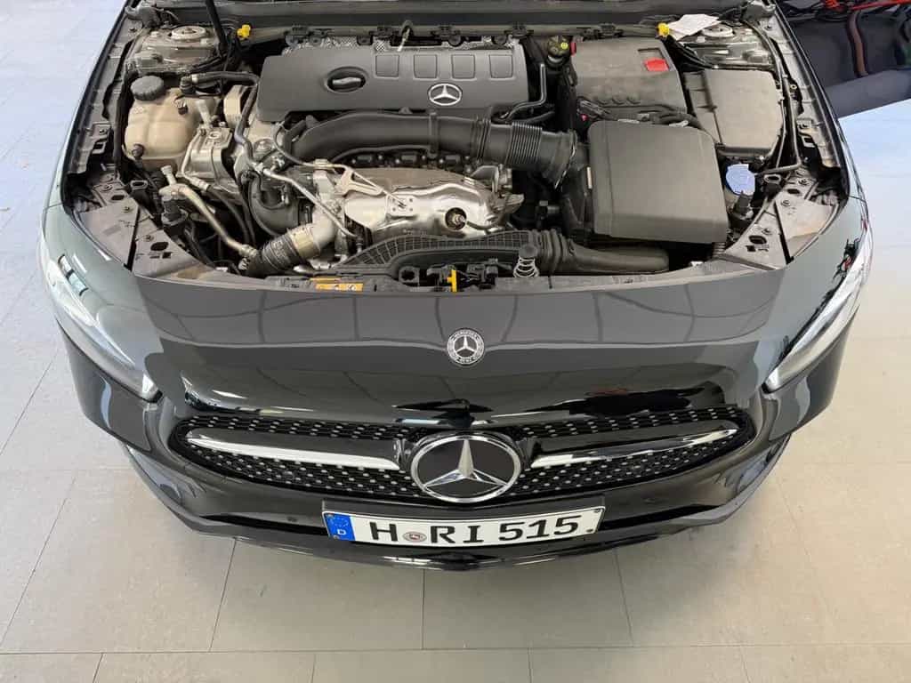 Mercedes-Benz A-Class 220 4MATIC AMG-Line 06/2020-photo-10