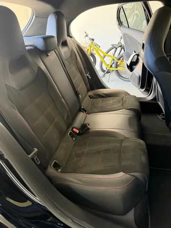 Mercedes-Benz A-Class 220 4MATIC AMG-Line 06/2020-photo-11