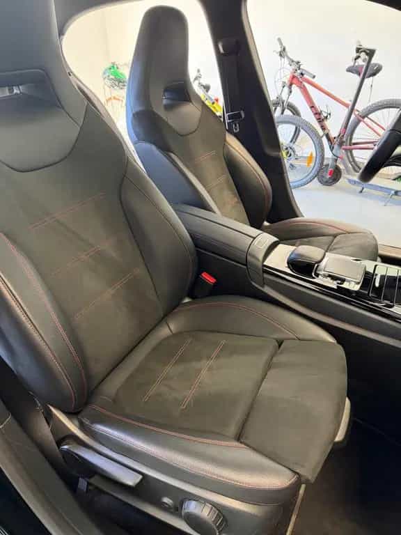 Mercedes-Benz A-Class 220 4MATIC AMG-Line 06/2020-photo-13