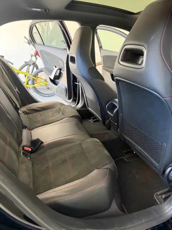 Mercedes-Benz A-Class 220 4MATIC AMG-Line 06/2020-photo-14