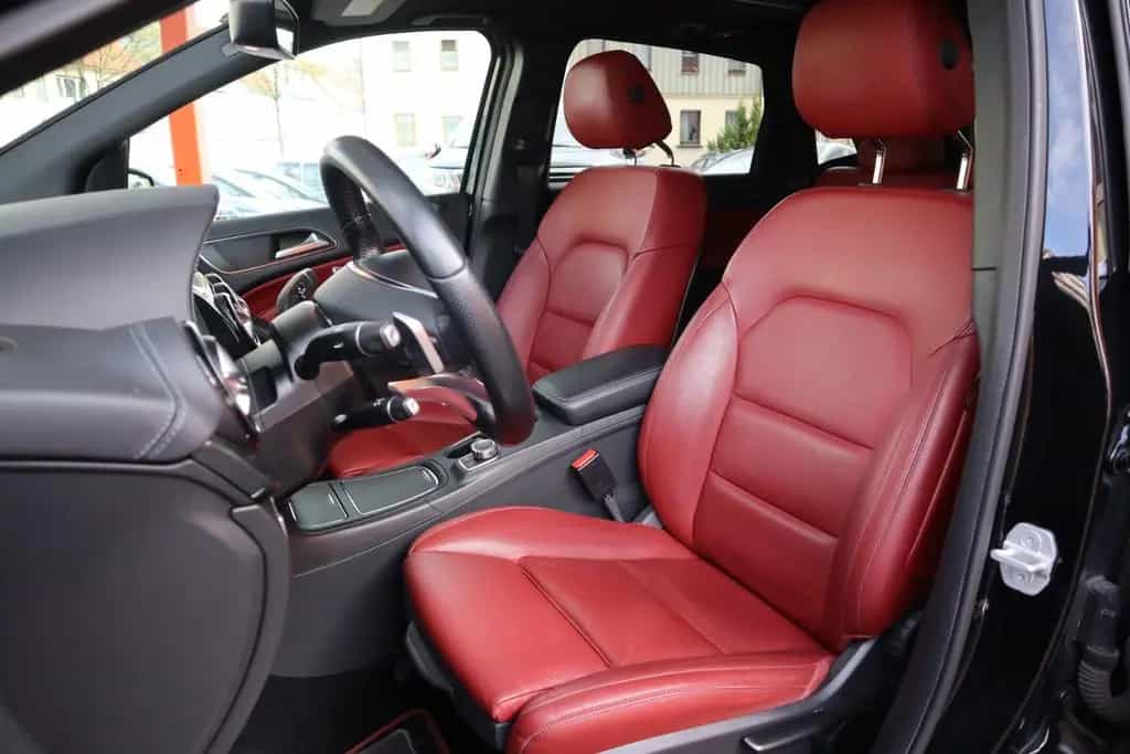 Mercedes-Benz B 250 B250* 4-MATIC* AMG-PAKET* LEDER* PANO* AHK* KEYL 01/2018-photo-24