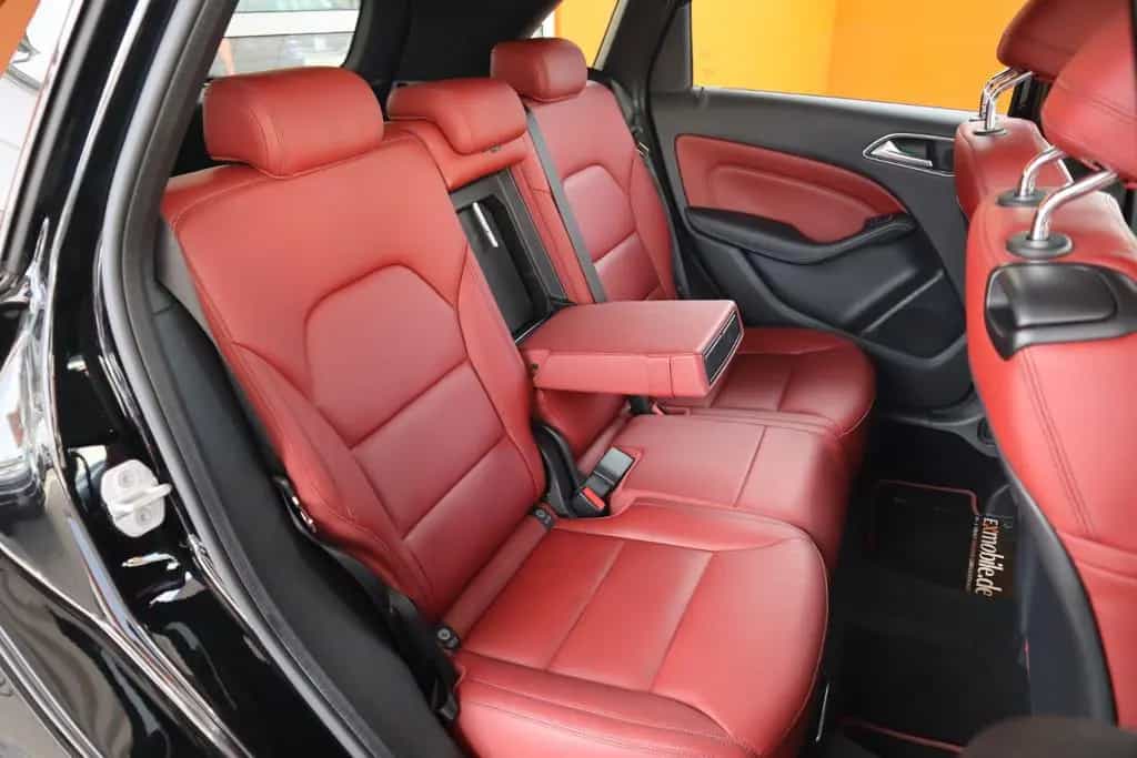 Mercedes-Benz B 250 B250* 4-MATIC* AMG-PAKET* LEDER* PANO* AHK* KEYL 01/2018-photo-31