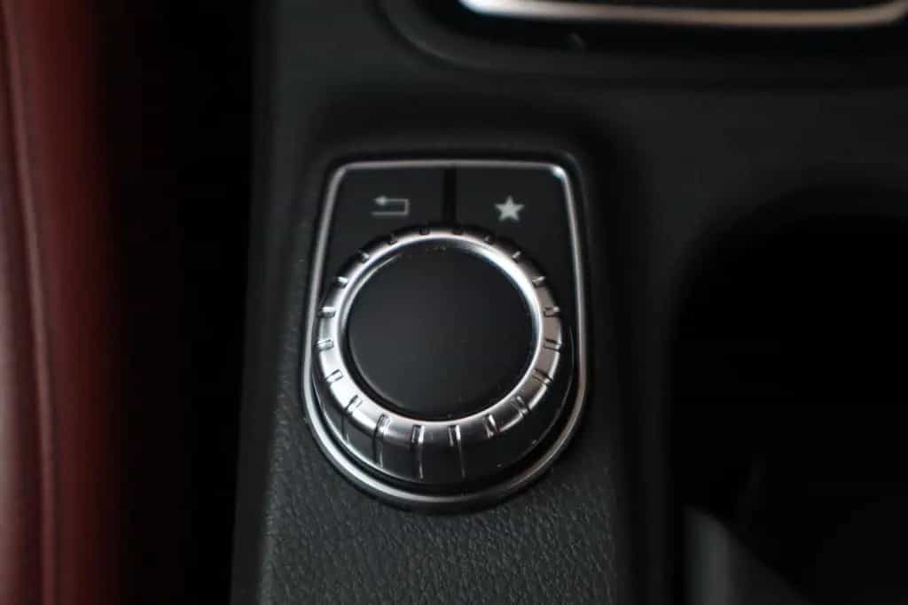 Mercedes-Benz B 250 B250* 4-MATIC* AMG-PAKET* LEDER* PANO* AHK* KEYL 01/2018-photo-37