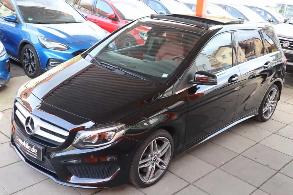 Mercedes-Benz B 250 B250* 4-MATIC* AMG-PAKET* LEDER* PANO* AHK* KEYL 01/2018-photo-4