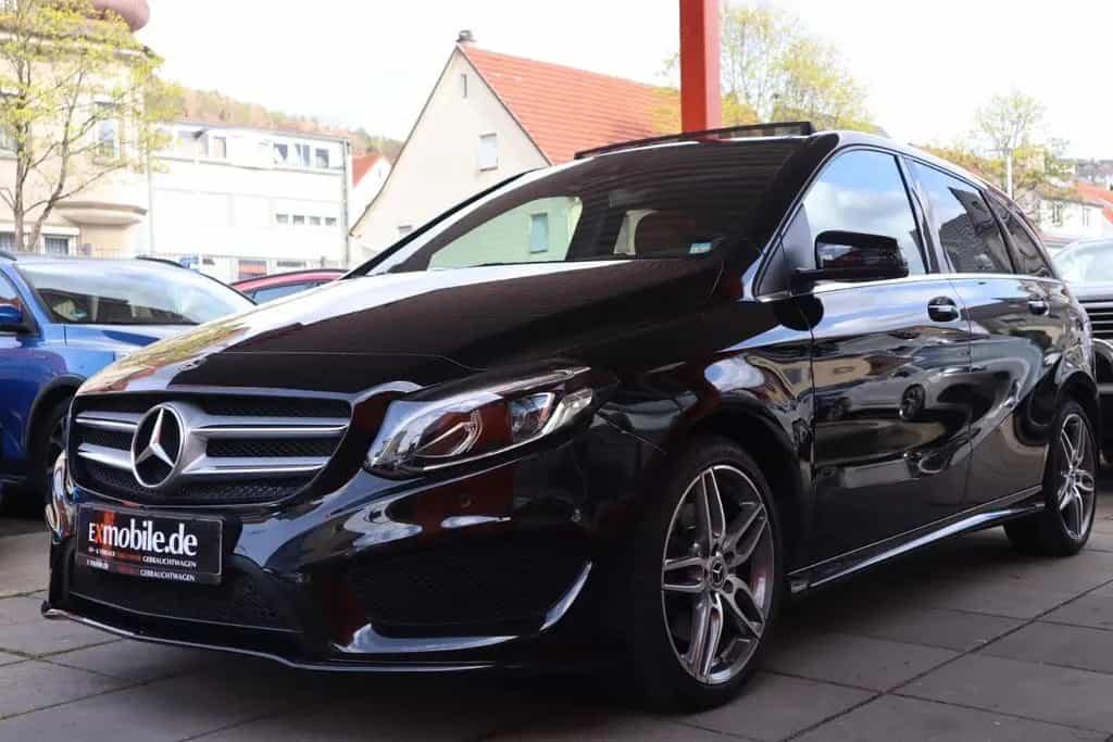 Mercedes-Benz B 250 B250* 4-MATIC* AMG-PAKET* LEDER* PANO* AHK* KEYL 01/2018-photo-5