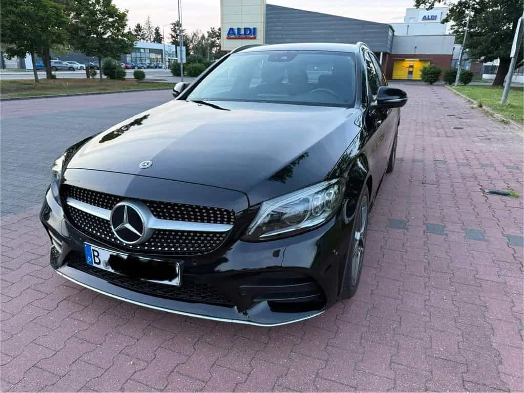 Mercedes-Benz C-Class 300 T Amg Line - Unfallfre... 10/2018-photo-1