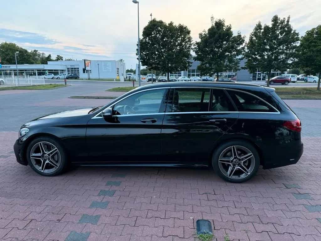 Mercedes-Benz C-Class 300 T Amg Line - Unfallfre... 10/2018-photo-4