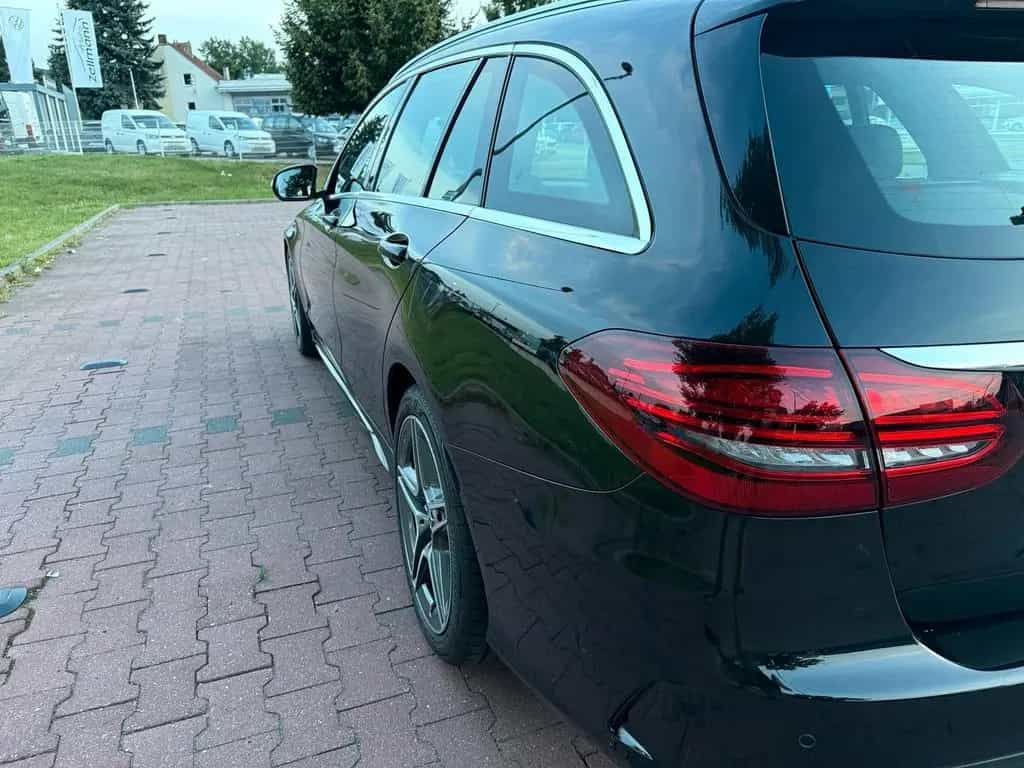 Mercedes-Benz C-Class 300 T Amg Line - Unfallfre... 10/2018-photo-5