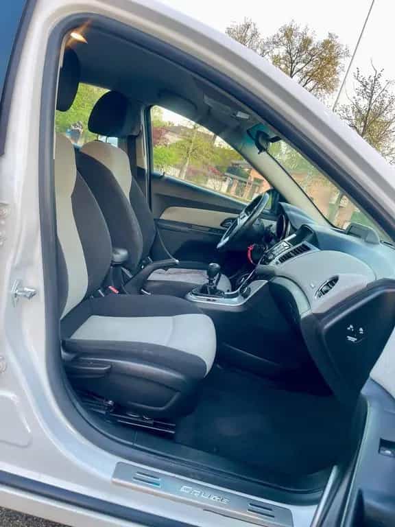 Chevrolet Cruze 1.6 aut. 4 porte LS 04/2012-photo-4