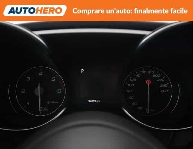 Alfa Romeo Giulia ROMEO Giulia 2.2 Turbodiesel 180 CV AT8 Sup 01/2018-photo-10