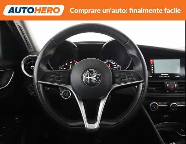 Alfa Romeo Giulia ROMEO Giulia 2.2 Turbodiesel 180 CV AT8 Sup 01/2018-photo-11