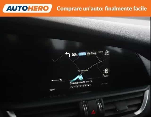 Alfa Romeo Giulia ROMEO Giulia 2.2 Turbodiesel 180 CV AT8 Sup 01/2018-photo-12