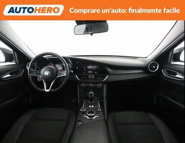 Alfa Romeo Giulia ROMEO Giulia 2.2 Turbodiesel 180 CV AT8 Sup 01/2018-photo-7