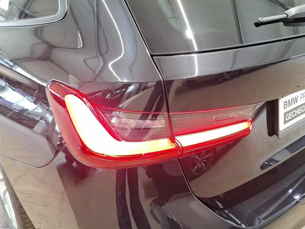 BMW 320 d Touring LiveCockpitProf Kamera Driv.Assist 03/2022-photo-9