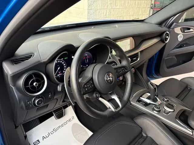 Alfa Romeo Stelvio ROMEO Stelvio 2.0 Turbo 280 CV AT8 Q4 Veloc 06/2024-photo-13