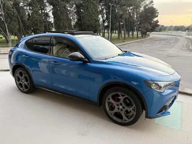 Alfa Romeo Stelvio ROMEO Stelvio 2.0 Turbo 280 CV AT8 Q4 Veloc 06/2024-photo-2