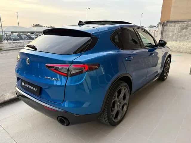 Alfa Romeo Stelvio ROMEO Stelvio 2.0 Turbo 280 CV AT8 Q4 Veloc 06/2024-photo-4