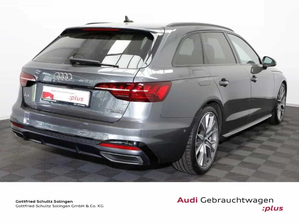 Audi A4 Avant 40 TDI quattro S-Line AHK Park Assist 03/2022-photo-4