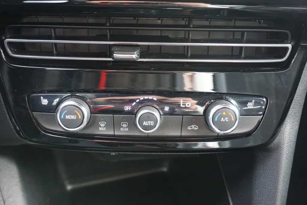 Opel Mokka GS-Line 1.2 Aut. LED ACC Kamera Spurhalte 07/2024-photo-14