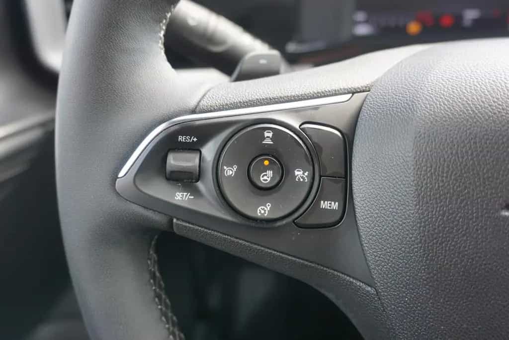Opel Mokka GS-Line 1.2 Aut. LED ACC Kamera Spurhalte 07/2024-photo-18
