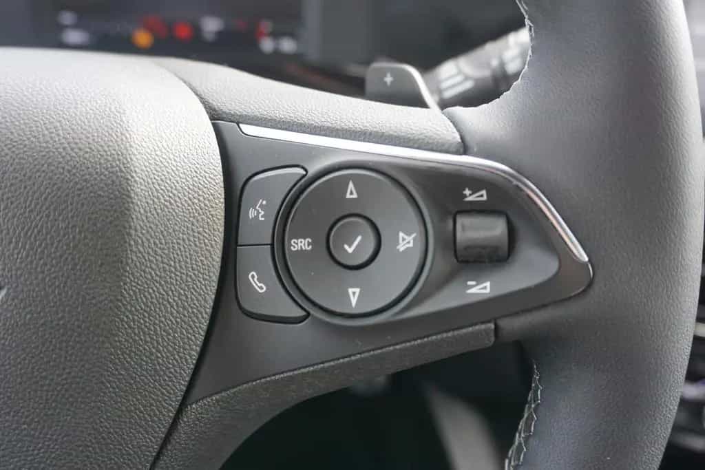 Opel Mokka GS-Line 1.2 Aut. LED ACC Kamera Spurhalte 07/2024-photo-19