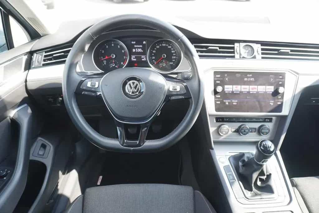 Volkswagen Passat Variant 1.4  TSI Comfortline LED Navi PDC 08/2018-photo-10
