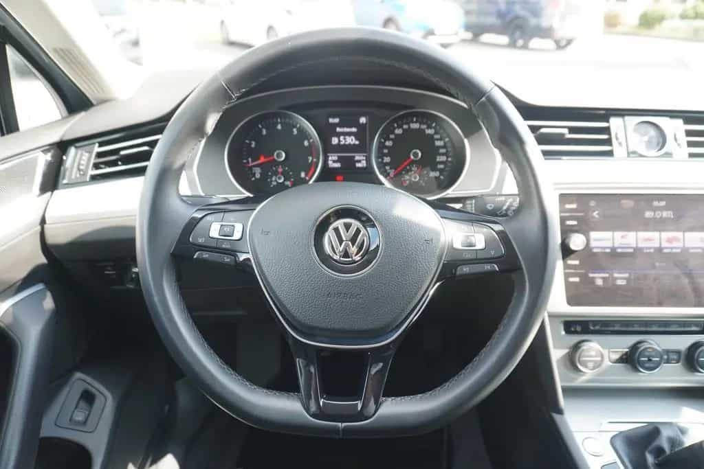 Volkswagen Passat Variant 1.4  TSI Comfortline LED Navi PDC 08/2018-photo-11