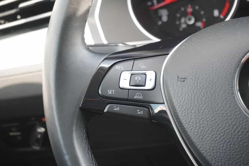 Volkswagen Passat Variant 1.4  TSI Comfortline LED Navi PDC 08/2018-photo-12