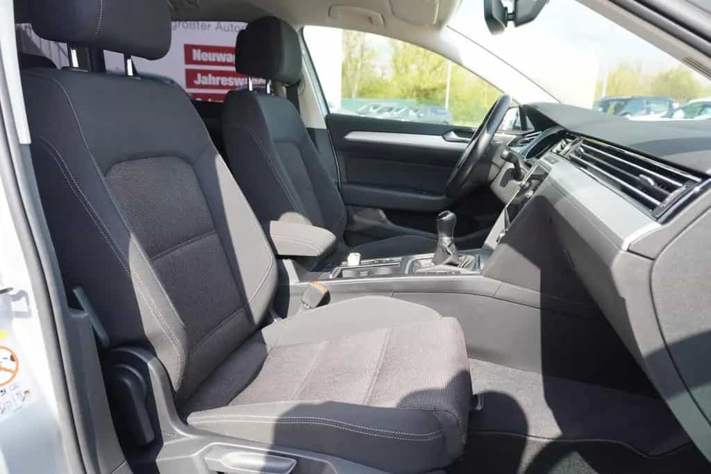 Volkswagen Passat Variant 1.4  TSI Comfortline LED Navi PDC 08/2018-photo-33