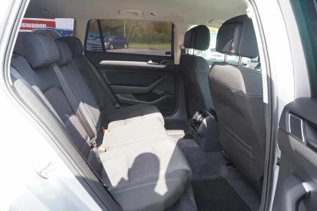 Volkswagen Passat Variant 1.4  TSI Comfortline LED Navi PDC 08/2018-photo-34