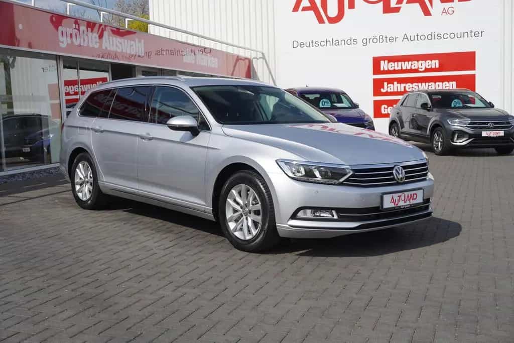 Volkswagen Passat Variant 1.4  TSI Comfortline LED Navi PDC 08/2018-photo-5