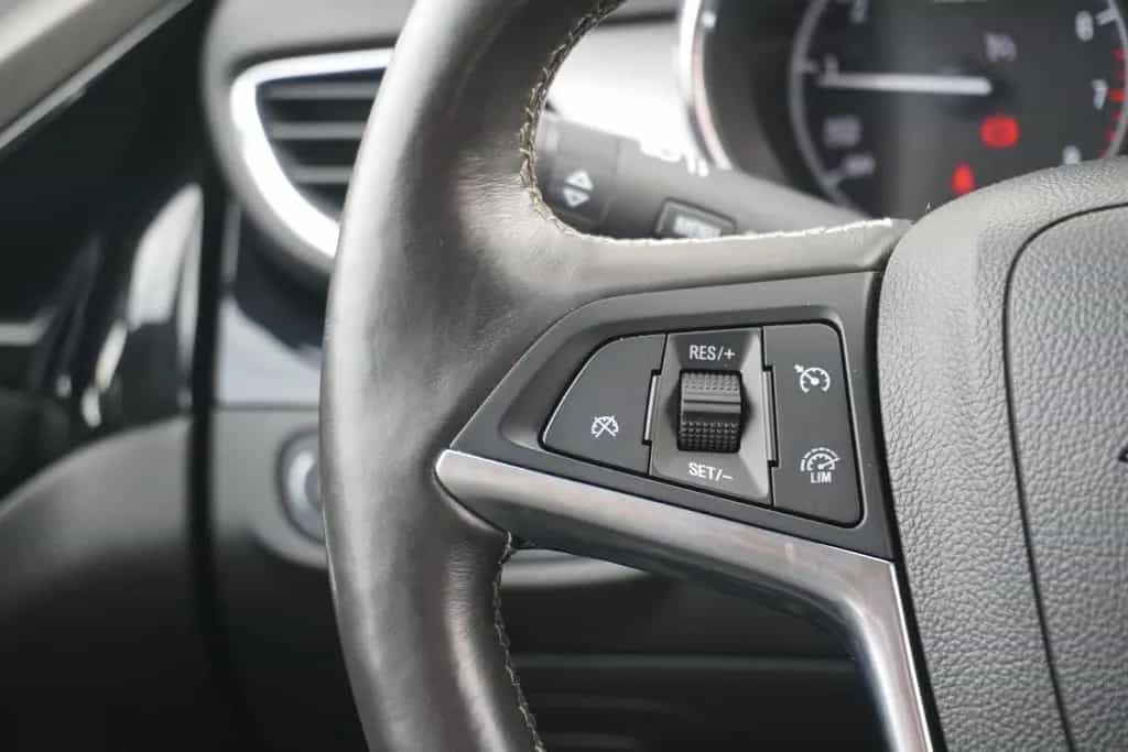 Opel Mokka X 1.4 Turbo Klima Sitzheizung Tempomat USB 03/2017-photo-12