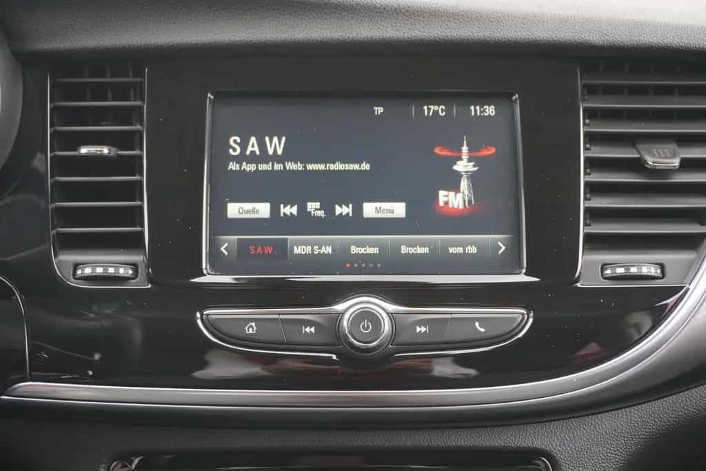 Opel Mokka X 1.4 Turbo Klima Sitzheizung Tempomat USB 03/2017-photo-14