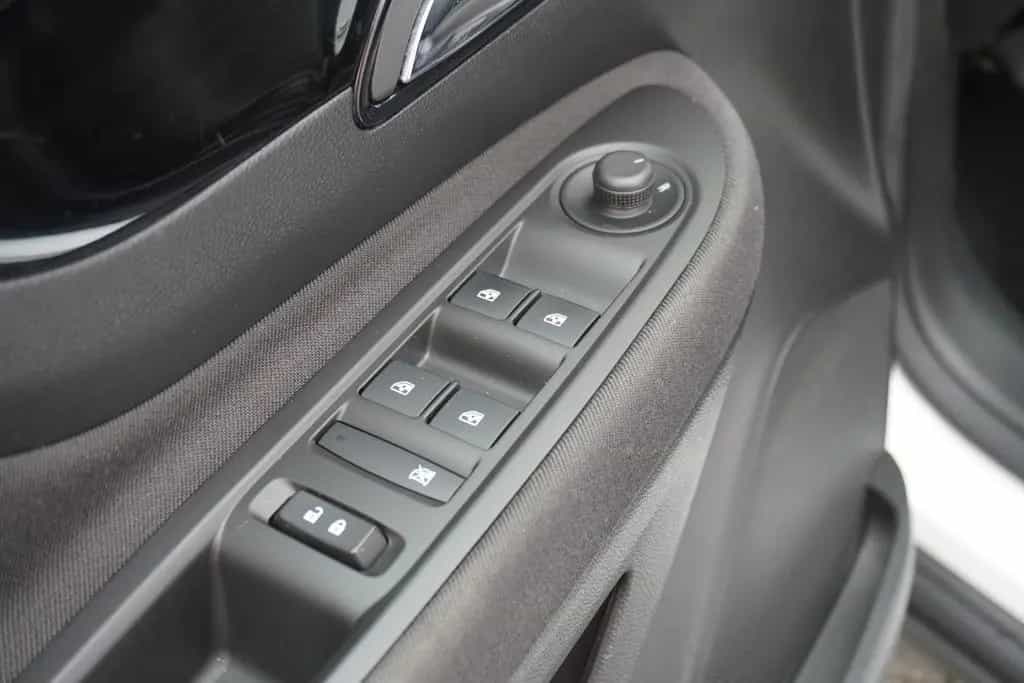 Opel Mokka X 1.4 Turbo Klima Sitzheizung Tempomat USB 03/2017-photo-20