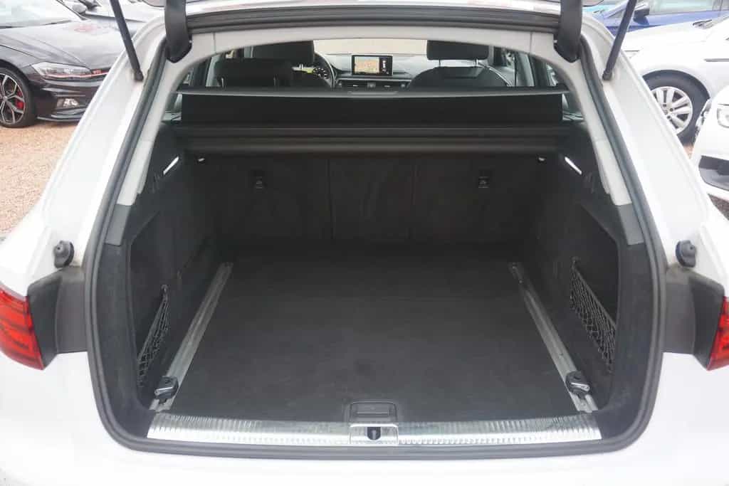 Audi A4 Avant 40 2.0 TFSI S-Tronic LED Navi Tempomat 09/2019-photo-35
