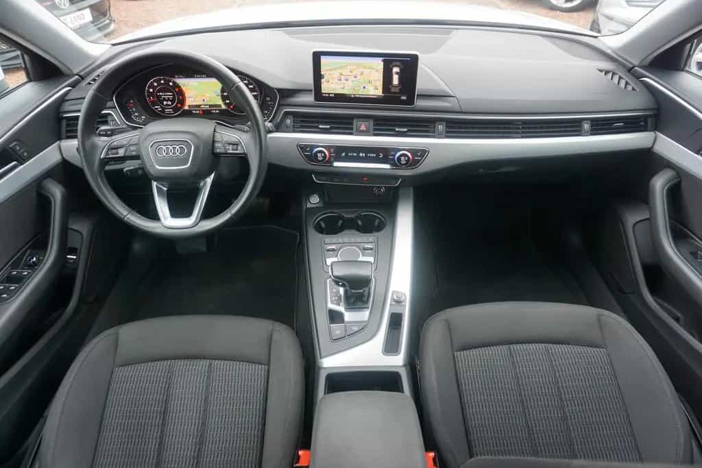 Audi A4 Avant 40 2.0 TFSI S-Tronic LED Navi Tempomat 09/2019-photo-7