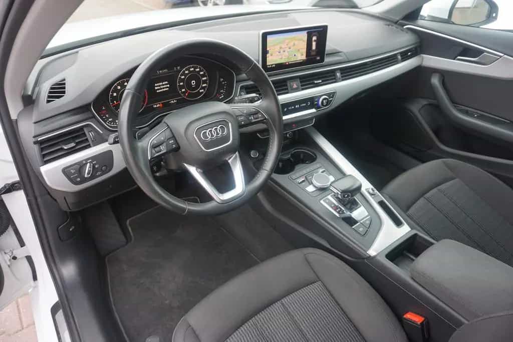 Audi A4 Avant 40 2.0 TFSI S-Tronic LED Navi Tempomat 09/2019-photo-9