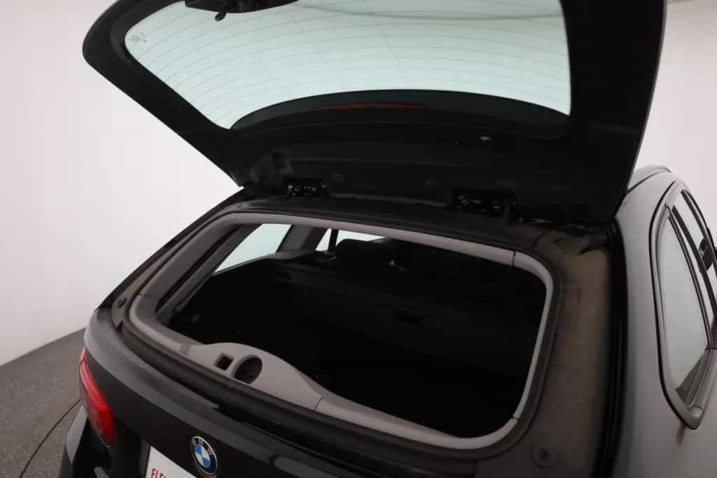 BMW 316 d Touring Aut. LED Navi Sitzheizung PDC 12/2018-photo-26