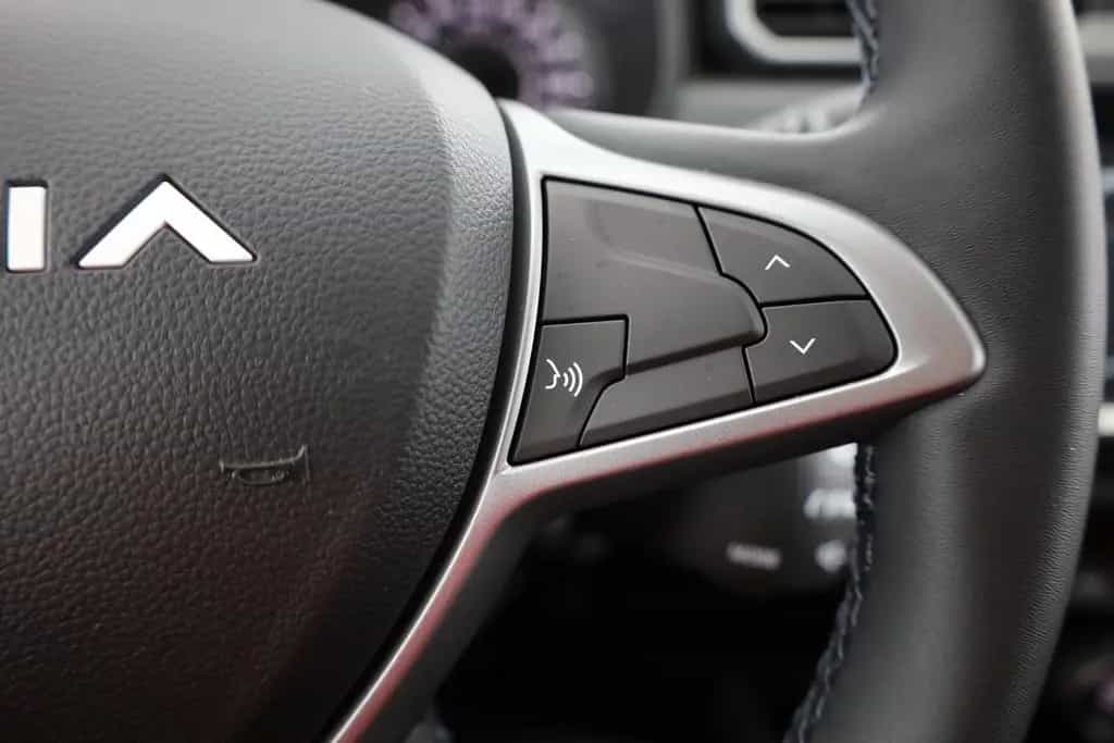 Dacia Duster Journey TCe 150 Aut. Navi Kamera Tempomat 06/2024-photo-16