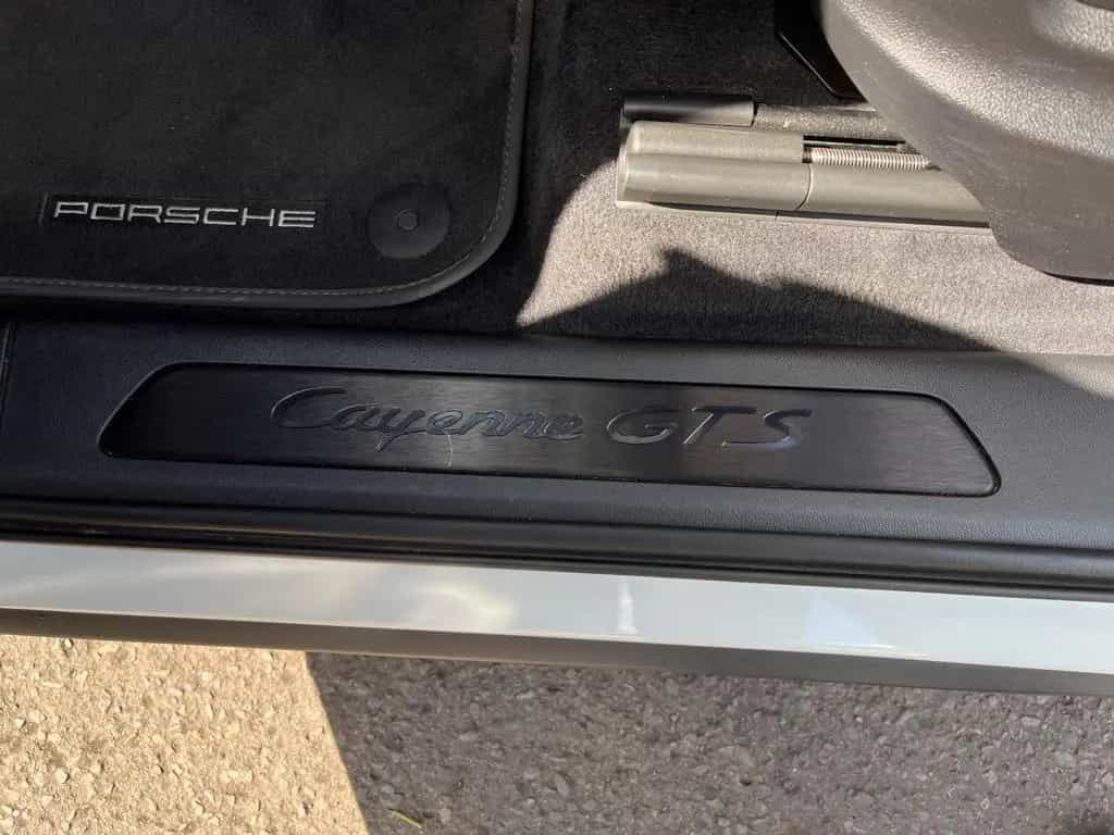 Porsche Cayenne GTS Coupe BOSE,Sitzheizung vorne,Surroun 01/2022-photo-16