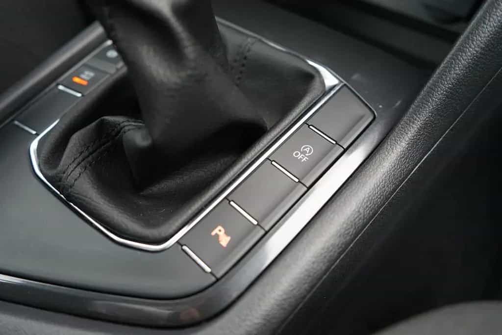 Volkswagen Tiguan 1.4 TSI Navi Sitzheizung AHK Tempomat 07/2017-photo-24