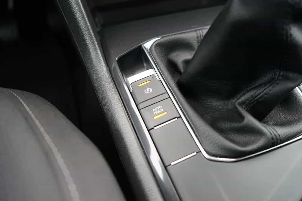 Volkswagen Tiguan 1.4 TSI Navi Sitzheizung AHK Tempomat 07/2017-photo-25