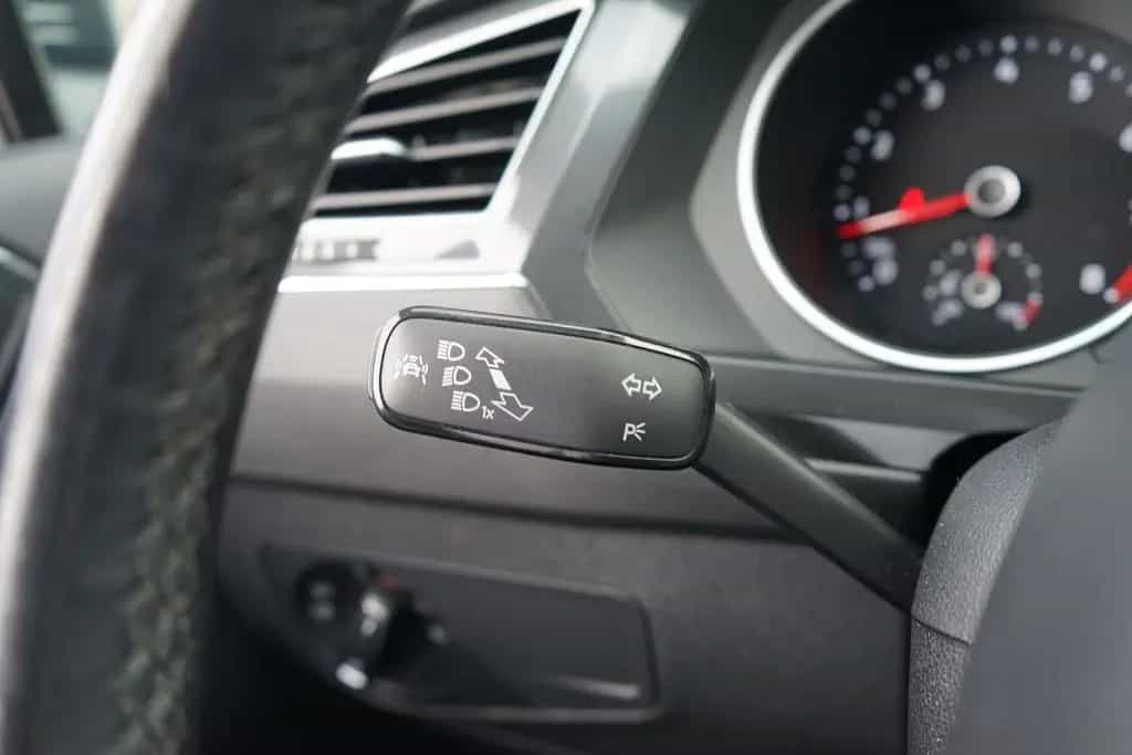Volkswagen Tiguan 1.4 TSI Navi Sitzheizung AHK Tempomat 07/2017-photo-27